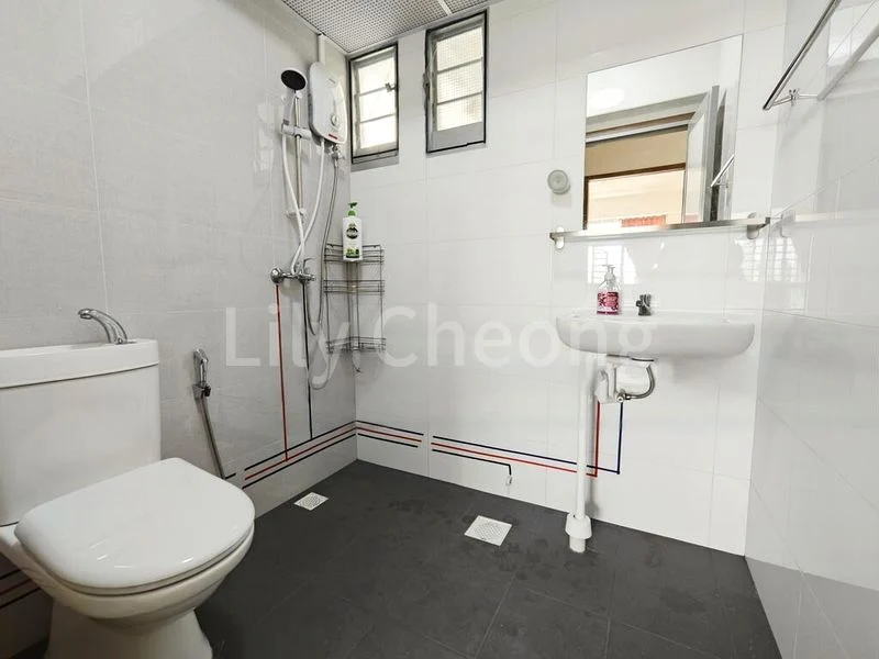Common Room (HDB) for Rent in  479A Yishun Street 42 - Image 3