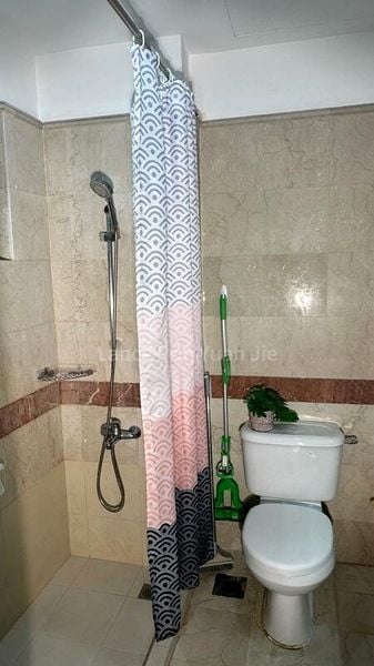 Master Room (Condo) for Rent in  Changi Court - Image 3