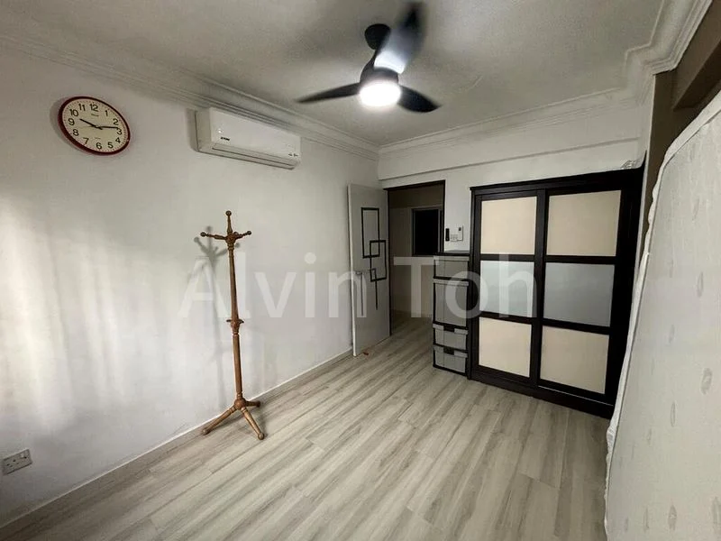 5 Room (5A) HDB for Sale in  513 Woodlands Drive 14 - Image 11