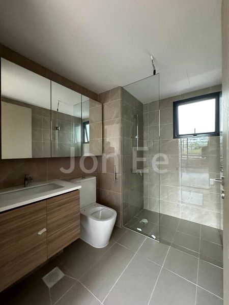 3 Bed Condo for Rent in  Treasure at Tampines - Image 5