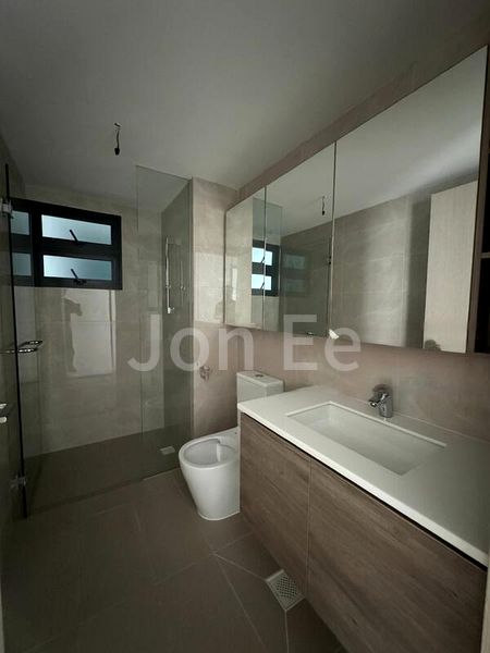 3 Bed Condo for Rent in  Treasure at Tampines - Image 4