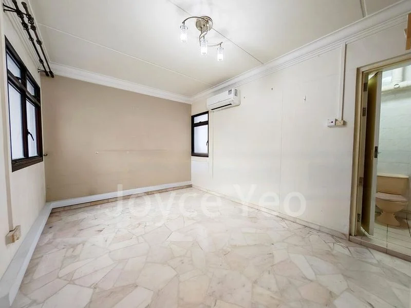 5 Room (5A) HDB for Sale in  146 Rivervale Drive - Image 8