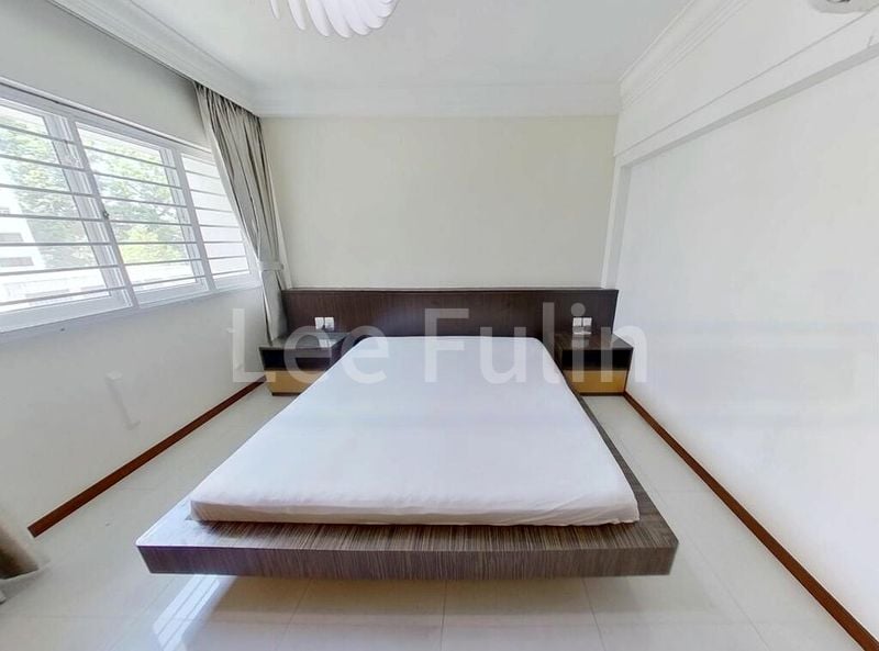 5 Room (5A) HDB for Rent in  309 Jurong East Street 32 - Image 5