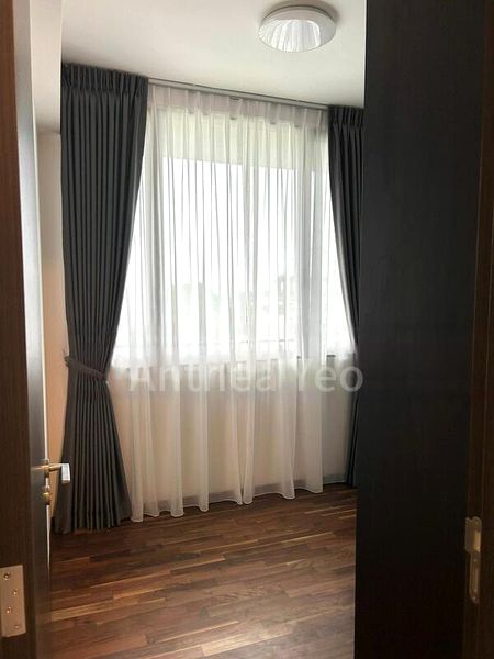 2 Bed Condo for Rent in  Hyll on Holland - Image 4