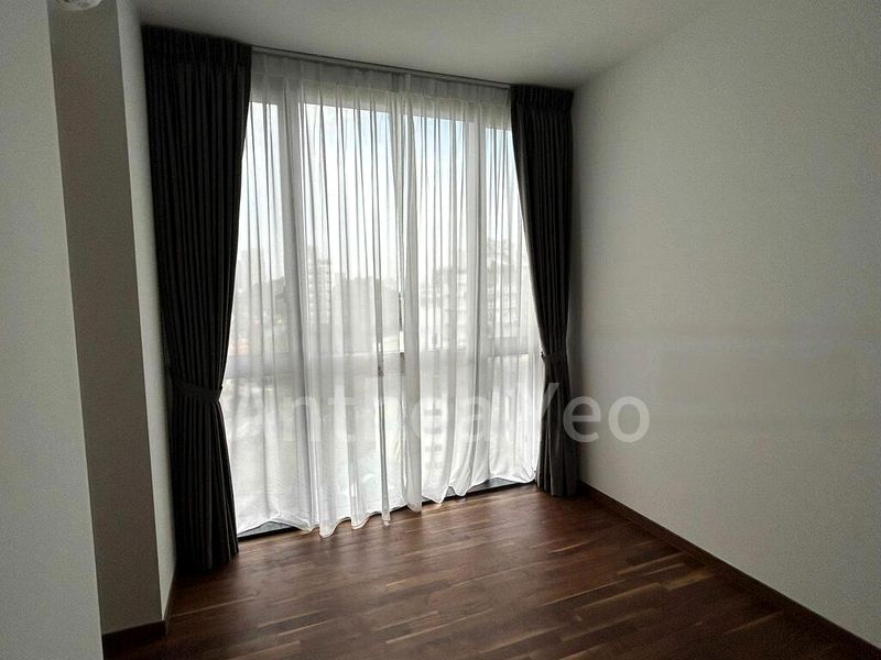 2 Bed Condo for Rent in  Hyll on Holland - Image 5