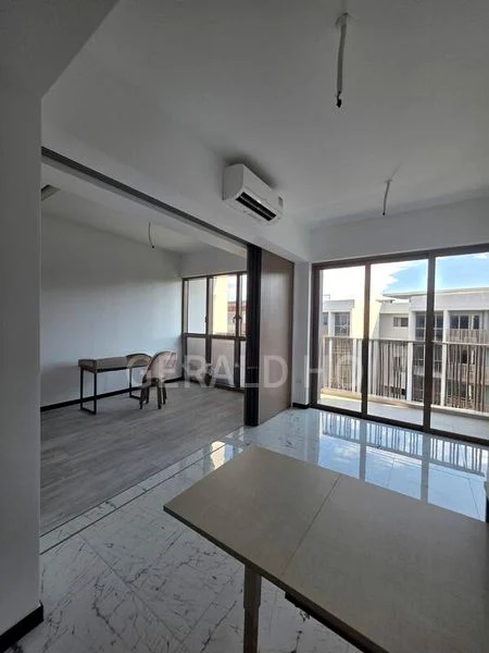 1 Bed Condo for Rent in  Pasir Ris Drive 8 - Image 5