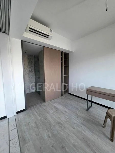 1 Bed Condo for Rent in  Pasir Ris Drive 8 - Image 3