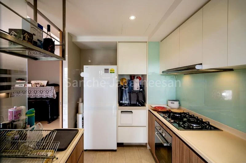 3 Bed Executive Condo for Sale in  Hundred Palms Residences - Image 4