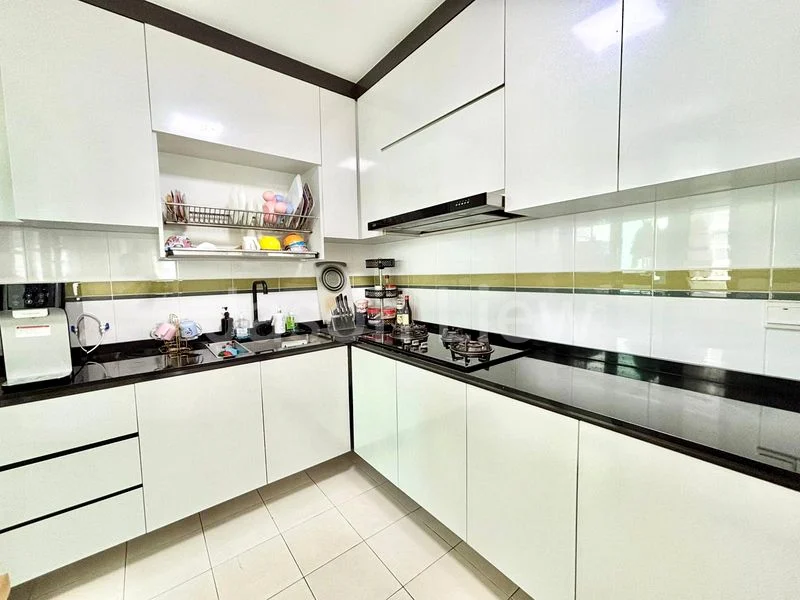 5 Room (5I) HDB for Rent in  678B Punggol Drive - Image 10