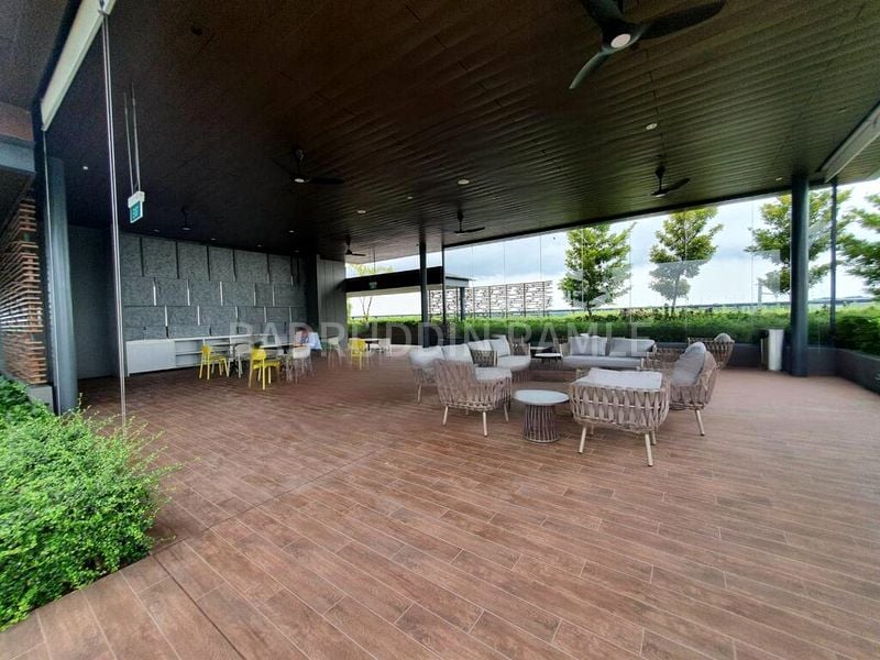 Office for Sale: Woods Square, 1 Woodlands Square - Image 3