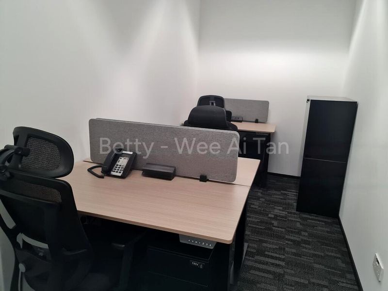 Office for Rent: Gateway East - Image 7
