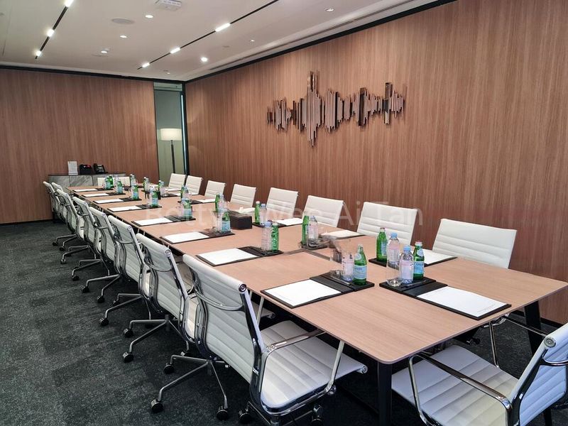 Office for Rent: Gateway East - Image 2