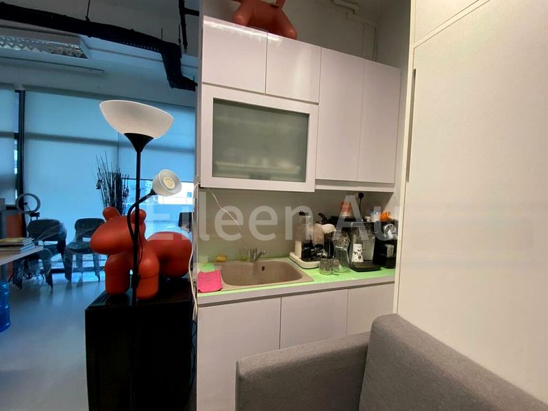 Light Industrial (B1) for Rent: UB. One - 2, 3, 4 Storey Shop, 1,200-4,800 sqm, on Bangna-Trad Road KM. 8 - Image 3