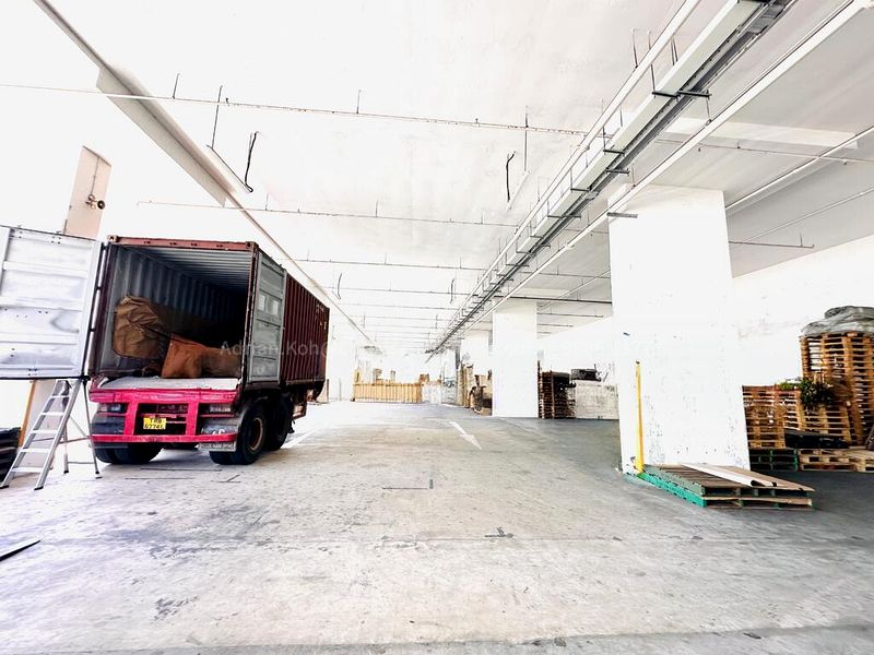 Light Industrial (B1) for Rent: DIRECT LOADING @ DOORSTEP, RAMP-UP FACILITY suits Storage, Service Shop; 9 mins walk MRT. - Image 8