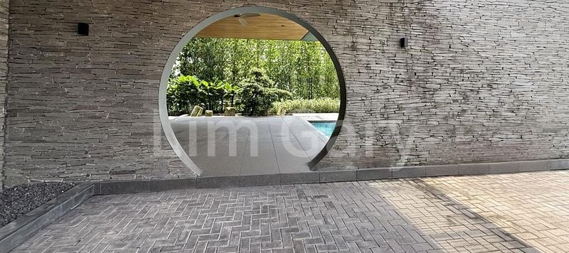 5 Bed Bungalow (Landed) for Rent in Kingsville - Image 4