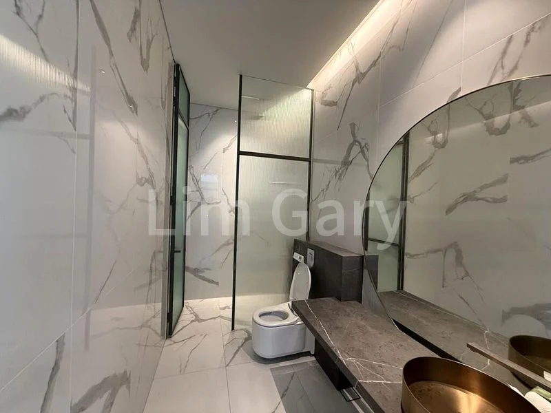 5 Bed Bungalow (Landed) for Rent in Kingsville - Image 9