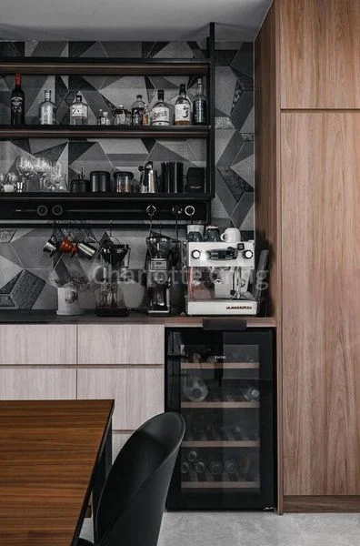 Maisonette HDB for Sale in  938 Tampines Avenue 5 - Image 2