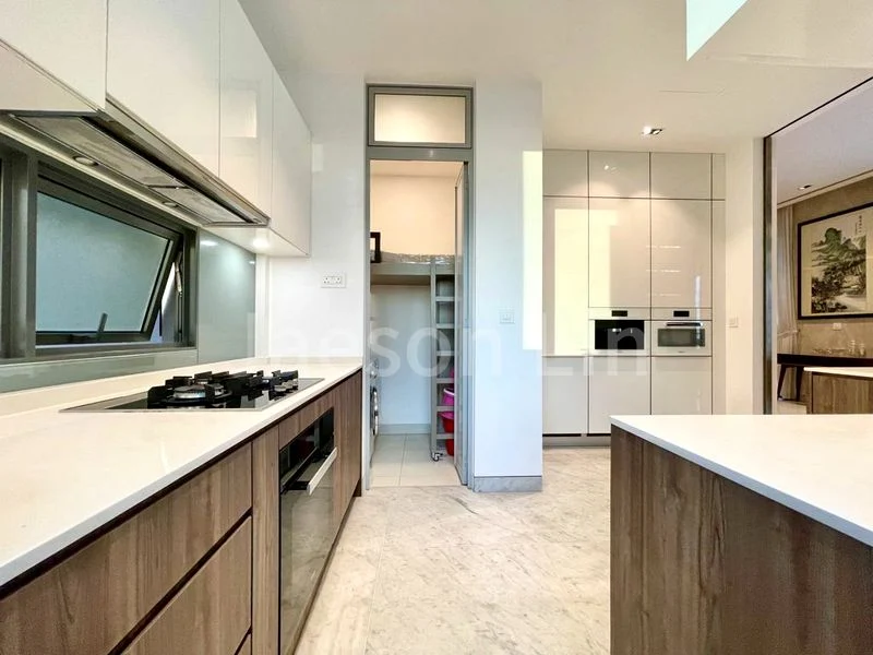 3 Bed Condo for Rent in  New Futura - Image 8