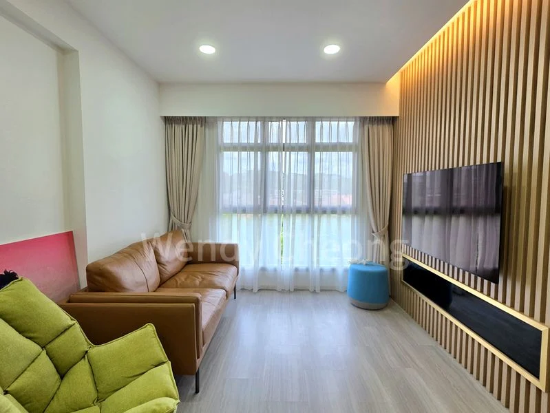 2 Room (2A) HDB for Sale in  408B Northshore Drive - Image 1