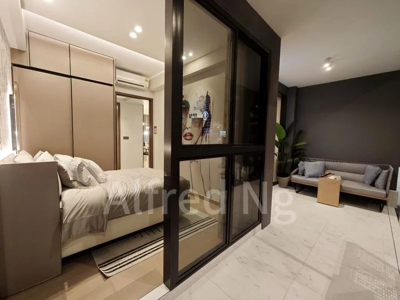 4 Bed Condo for Sale in  Sceneca Residence / Sceneca Square - Image 5