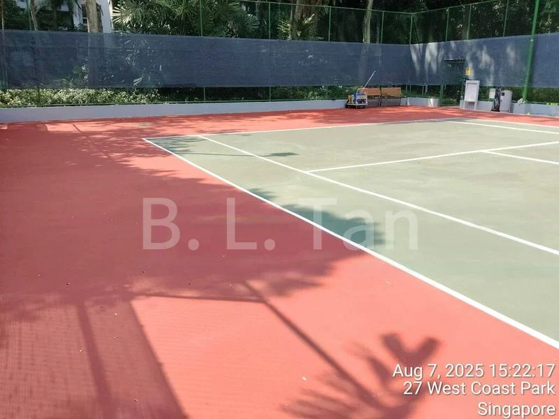 4 Bed Condo for Rent in  Botannia - Image 3