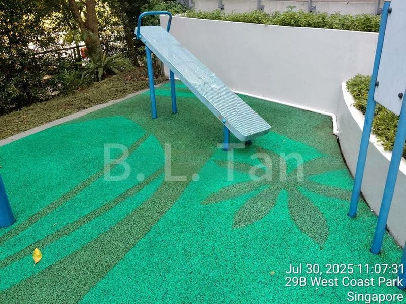 4 Bed Condo for Rent in  Botannia - Image 5