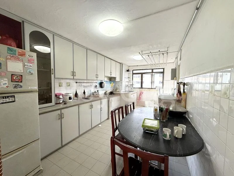 4 Room (4I) HDB for Sale in  52 New Upper Changi Road - Image 2