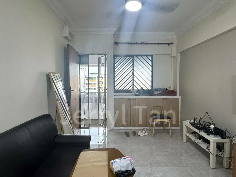 3 Room (3NG) HDB for Rent in  740 Yishun Avenue 5 - Image 9