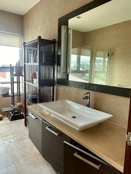 7 Bed Bungalow (Landed) for Sale in  Bukit Timah Road - Image 2