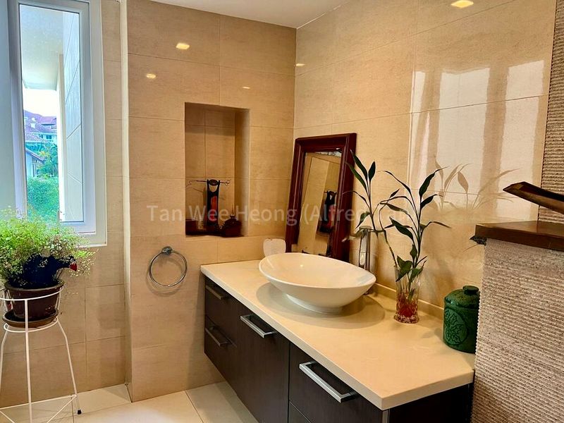 7 Bed Bungalow (Landed) for Sale in  Bukit Timah Road - Image 4