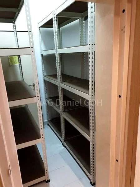 3 Bed Condo for Rent in  The Waterline - Image 6