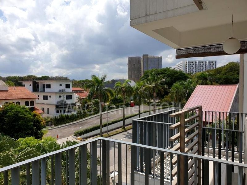 3 Bed Condo for Rent in  The Waterline - Image 3