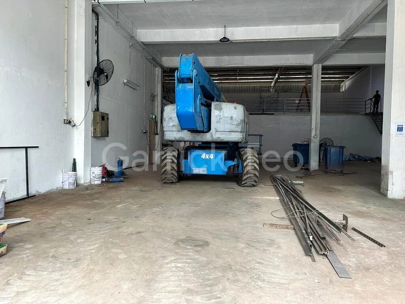 Factory / Workshop (B2) for Rent: Tuas View Walk - Image 1