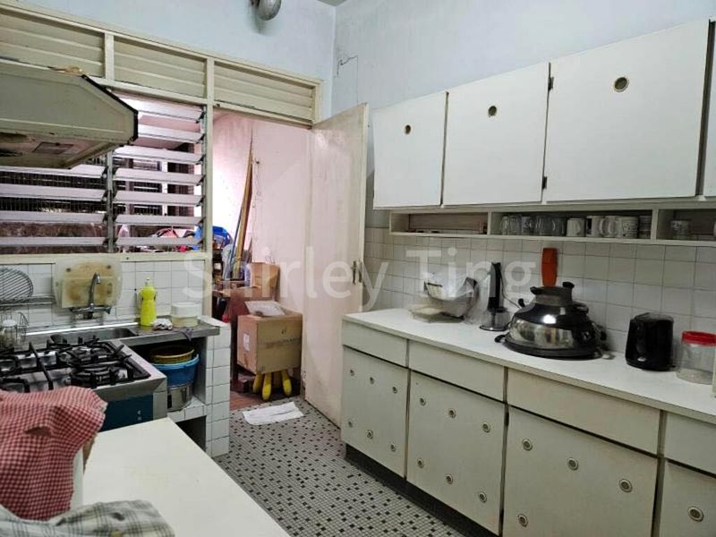 4 Bed Semi-Detached House (Landed) for Sale in  Greenwood Villas - Image 6