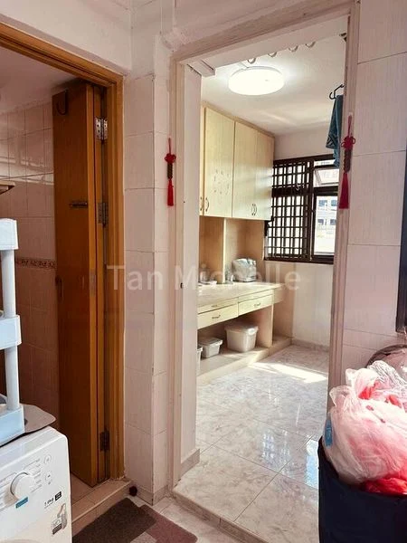 3 Room (3I) HDB for Sale in  1 Dover Road - Image 4