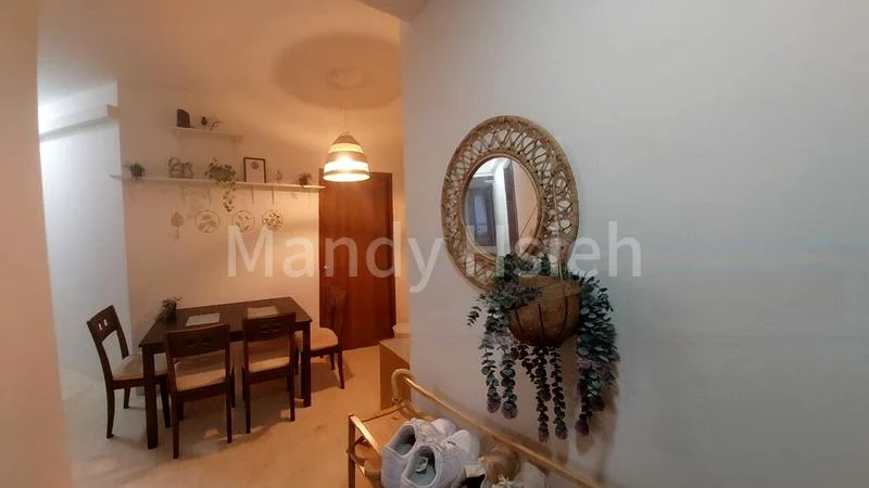 Common Room (Condo) for Rent in Burlington Square - Image 5