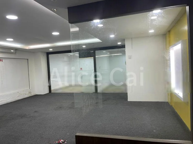 Light Industrial (B1) for Rent: Jun Jie Industrial Building - Image 4
