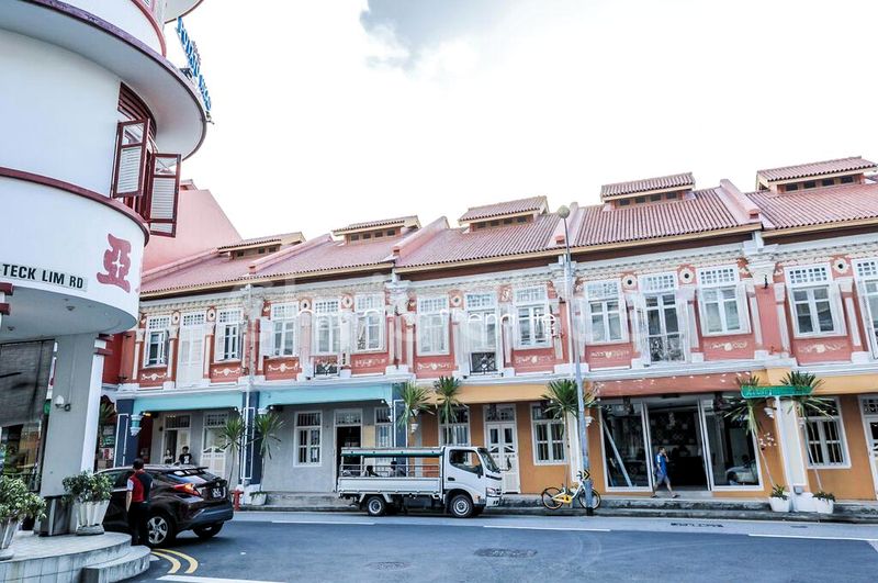 Shop / Shophouse for Rent: Retail / Fitness / Office @ Keong Saik - Image 8