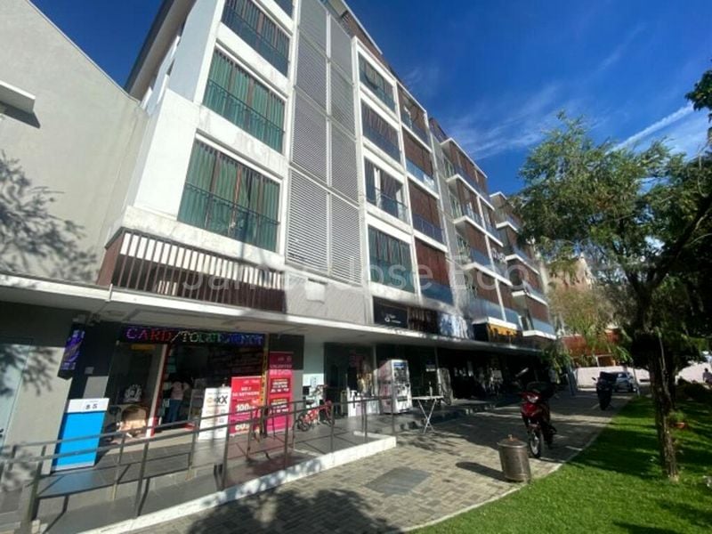 Shop / Shophouse for Rent: Prime 3500 sqft Shopfront | Ground Floor | Available Soon - Image 4