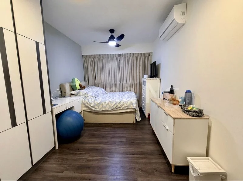 5 Room (5I) HDB for Sale in  605C Tampines Street 61 - Image 5