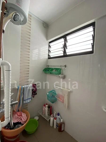 Common Room (HDB) for Rent in  113 Bukit Batok West Avenue 6 - Image 3