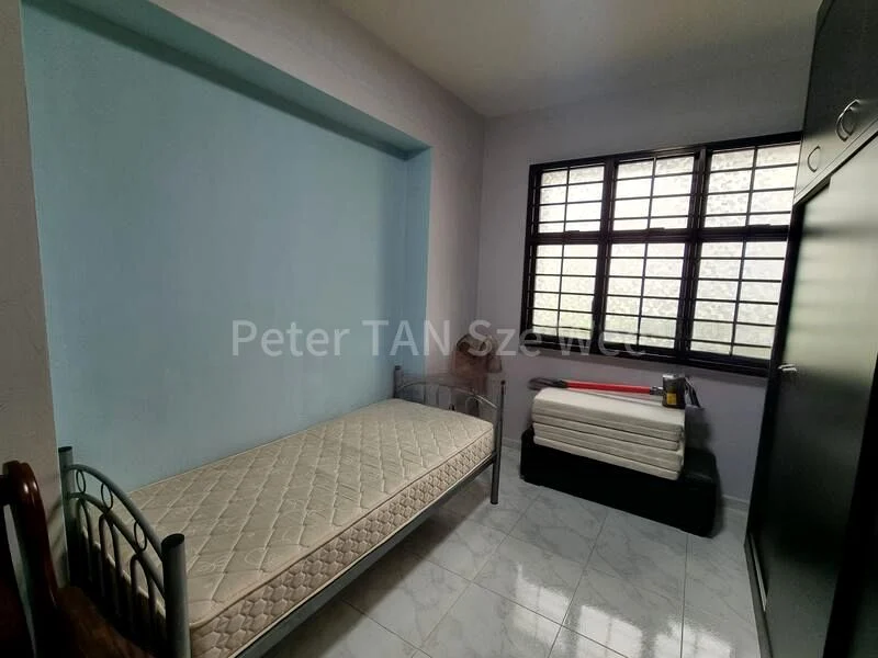 Room (HDB) for Rent in  684B Choa Chu Kang Crescent - Image 2