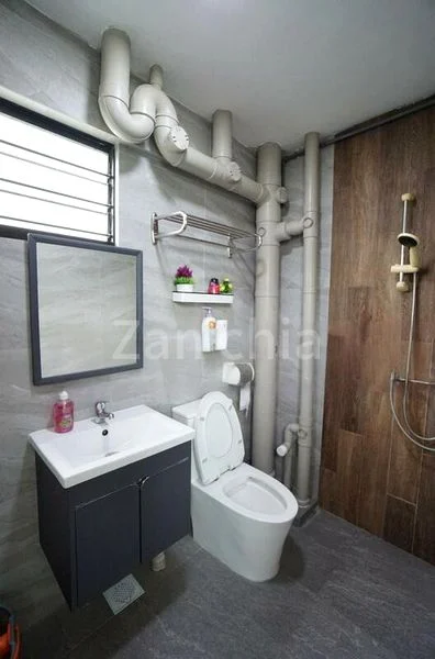 5 Room (5I) HDB for Sale in  120 Yishun Ring Road - Image 7