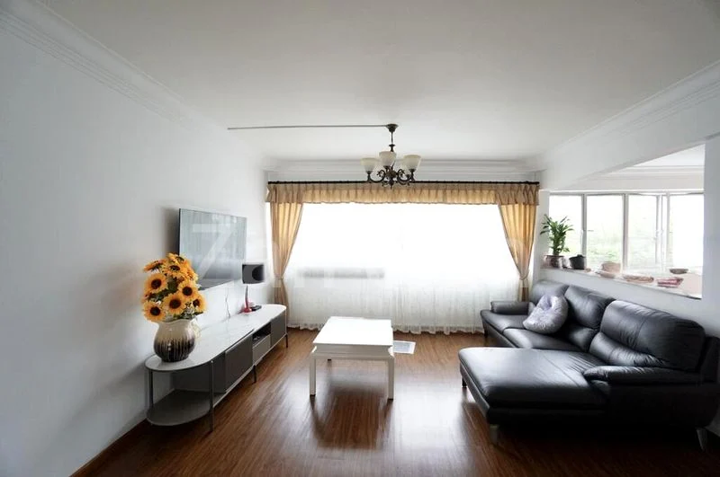 5 Room (5I) HDB for Sale in  120 Yishun Ring Road - Image 12