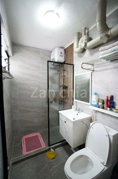5 Room (5I) HDB for Sale in  120 Yishun Ring Road - Image 3