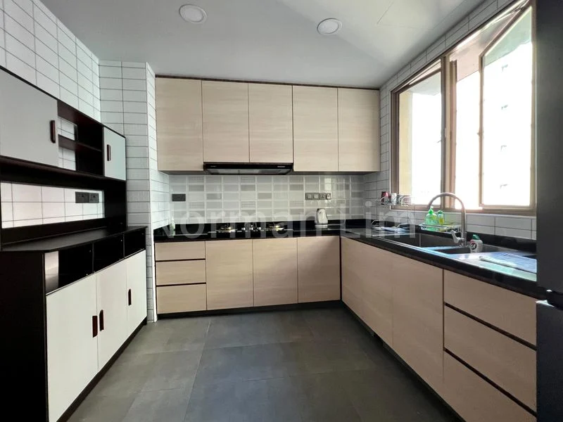 3 Bed Condo for Rent in  The Rivervale - Image 9