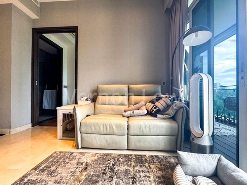 1 Bed Apartment (Condo) for Sale in  Three Balmoral - Image 5