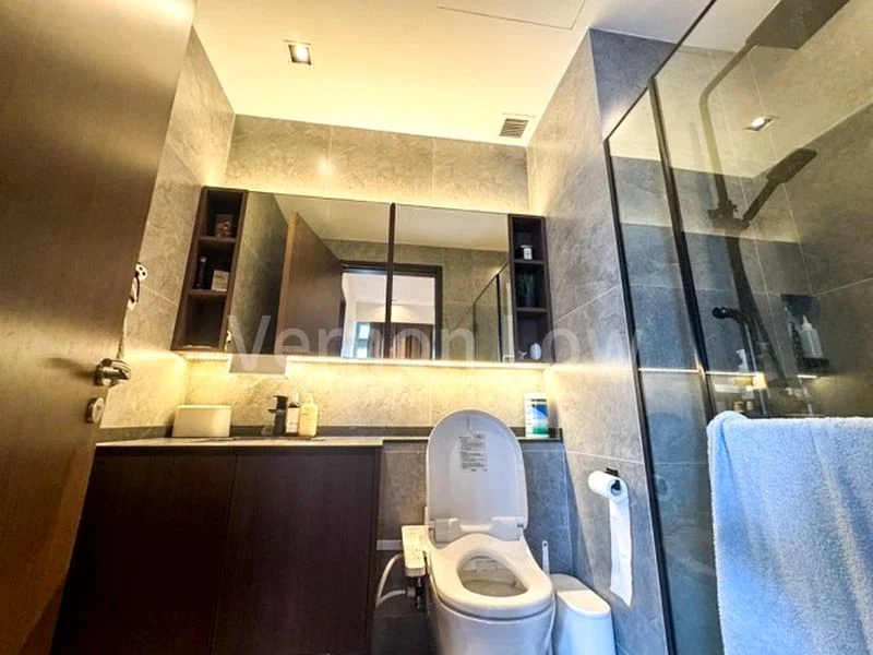 1 Bed Apartment (Condo) for Sale in  Three Balmoral - Image 9