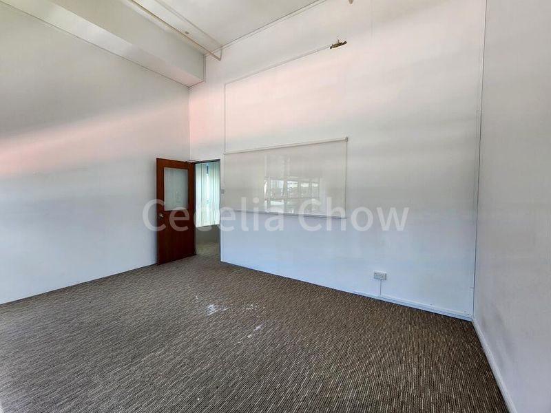 Light Industrial (B1) for Rent in  OC - Image 4