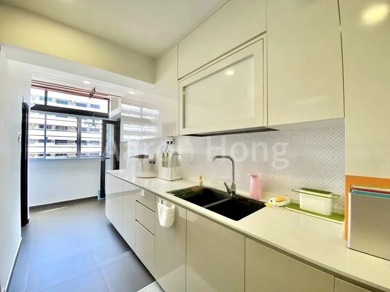 Maisonette HDB for Sale in  874A Tampines Street 84 - Image 4